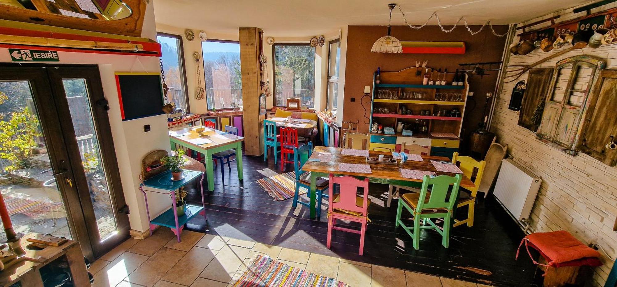 Harmonie Tree House Cotagges Trei Brazi Holiday park Predeal