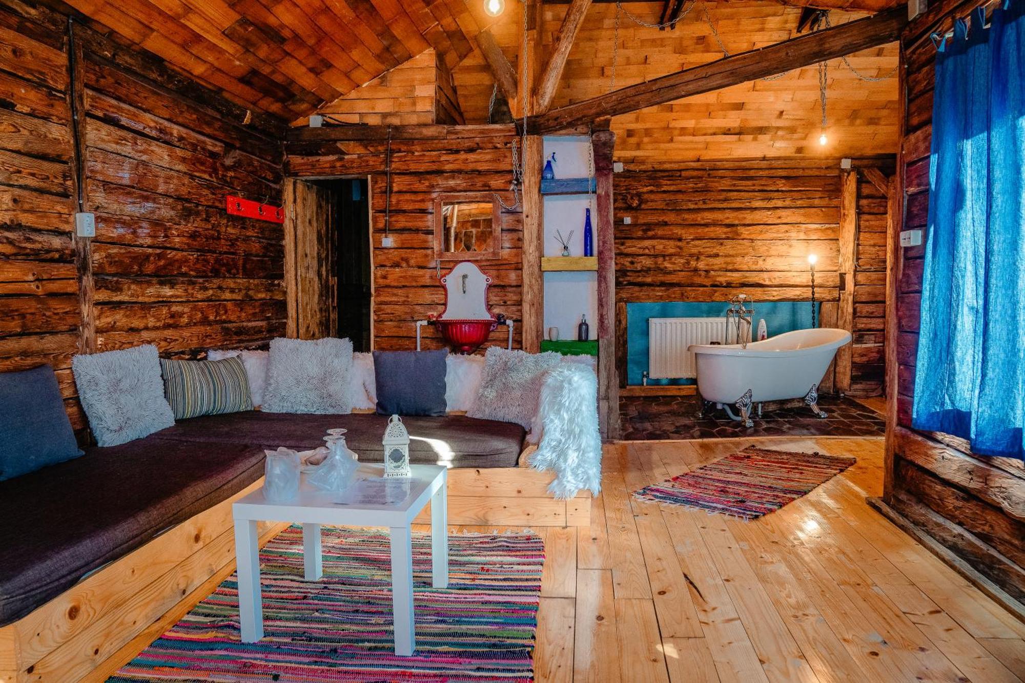 Holiday park Harmonie Tree House Cotagges Trei Brazi