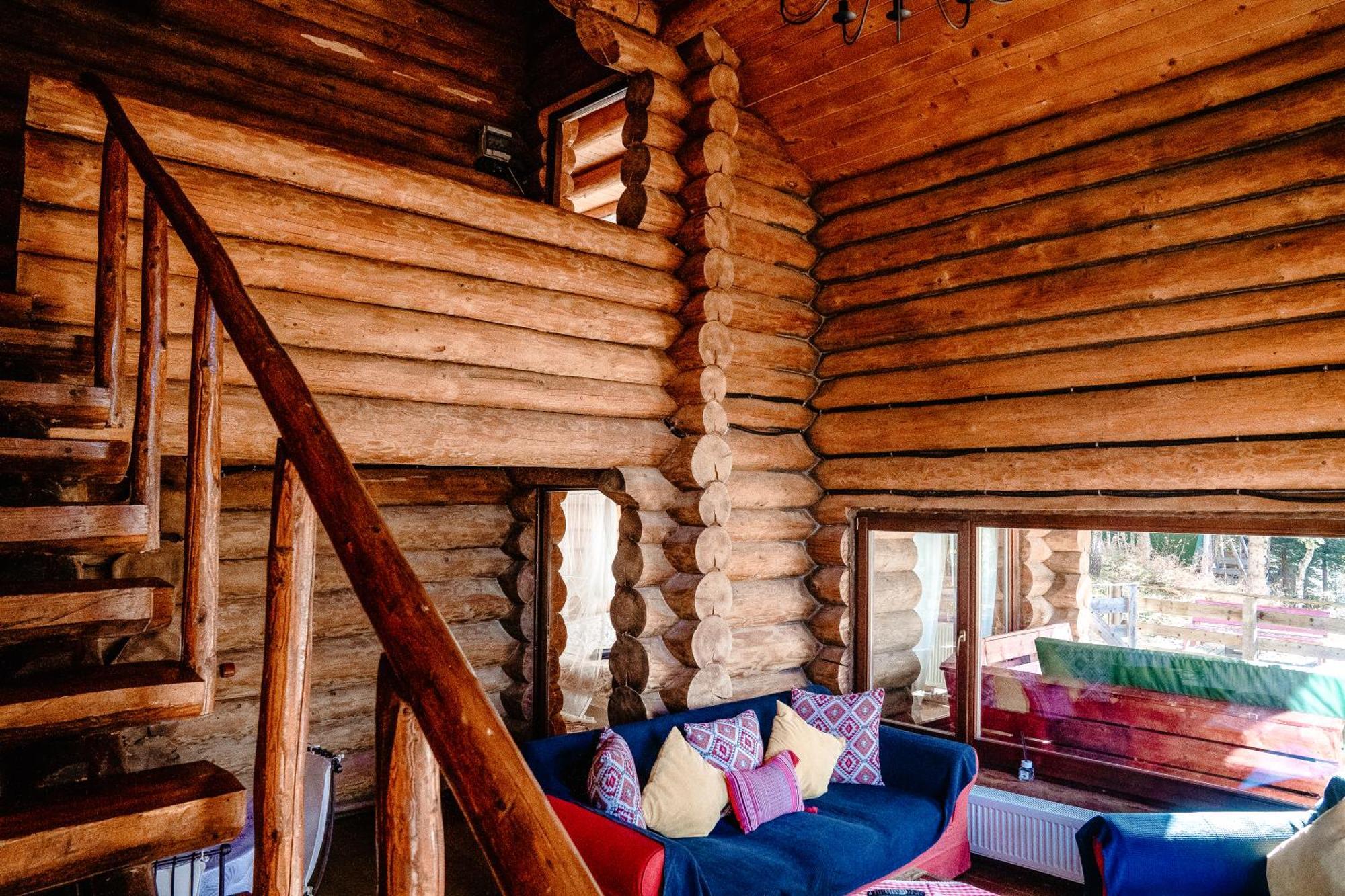 Harmonie Tree House Cotagges Trei Brazi *