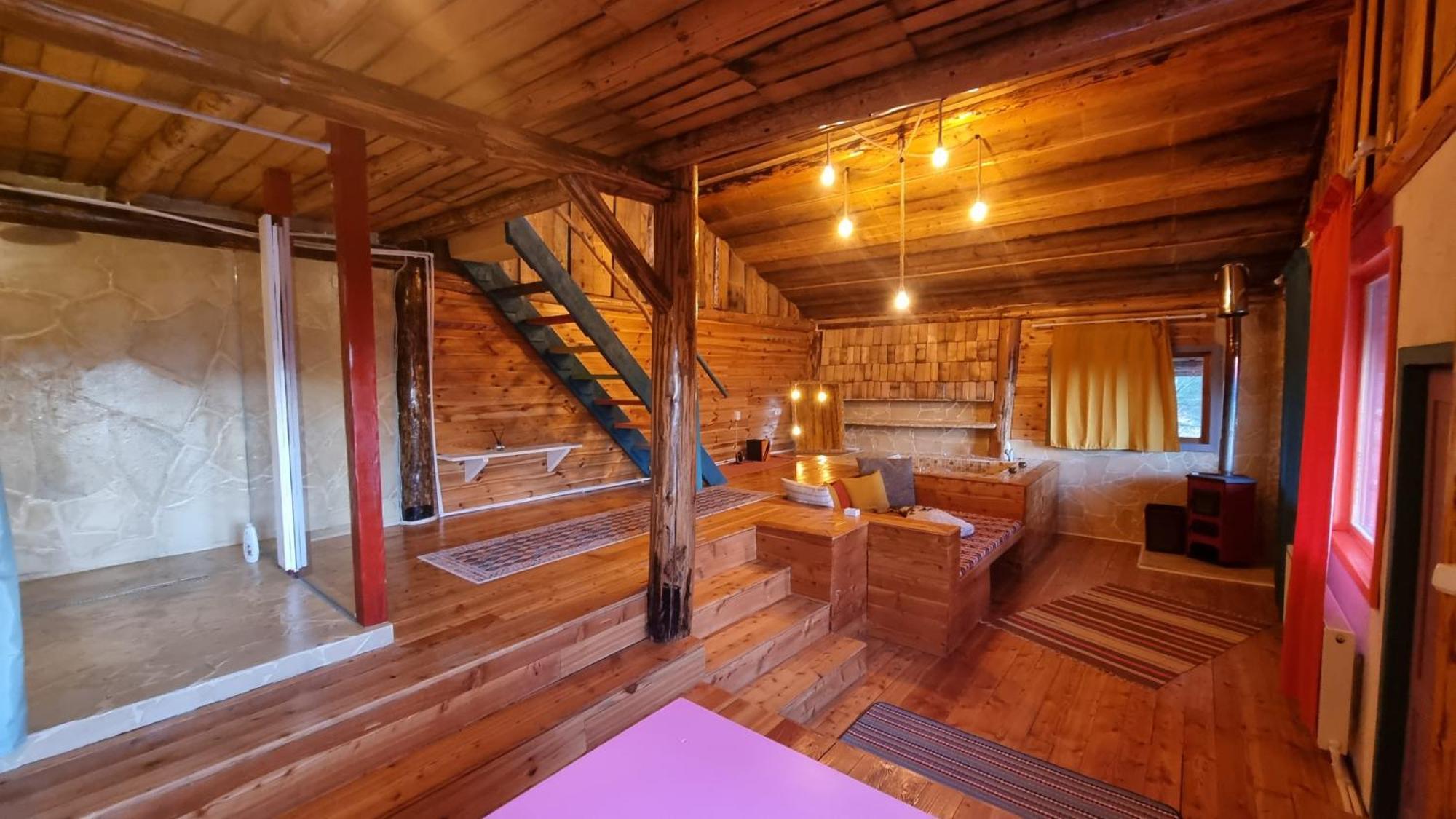 Harmonie Tree House Cotagges Trei Brazi *