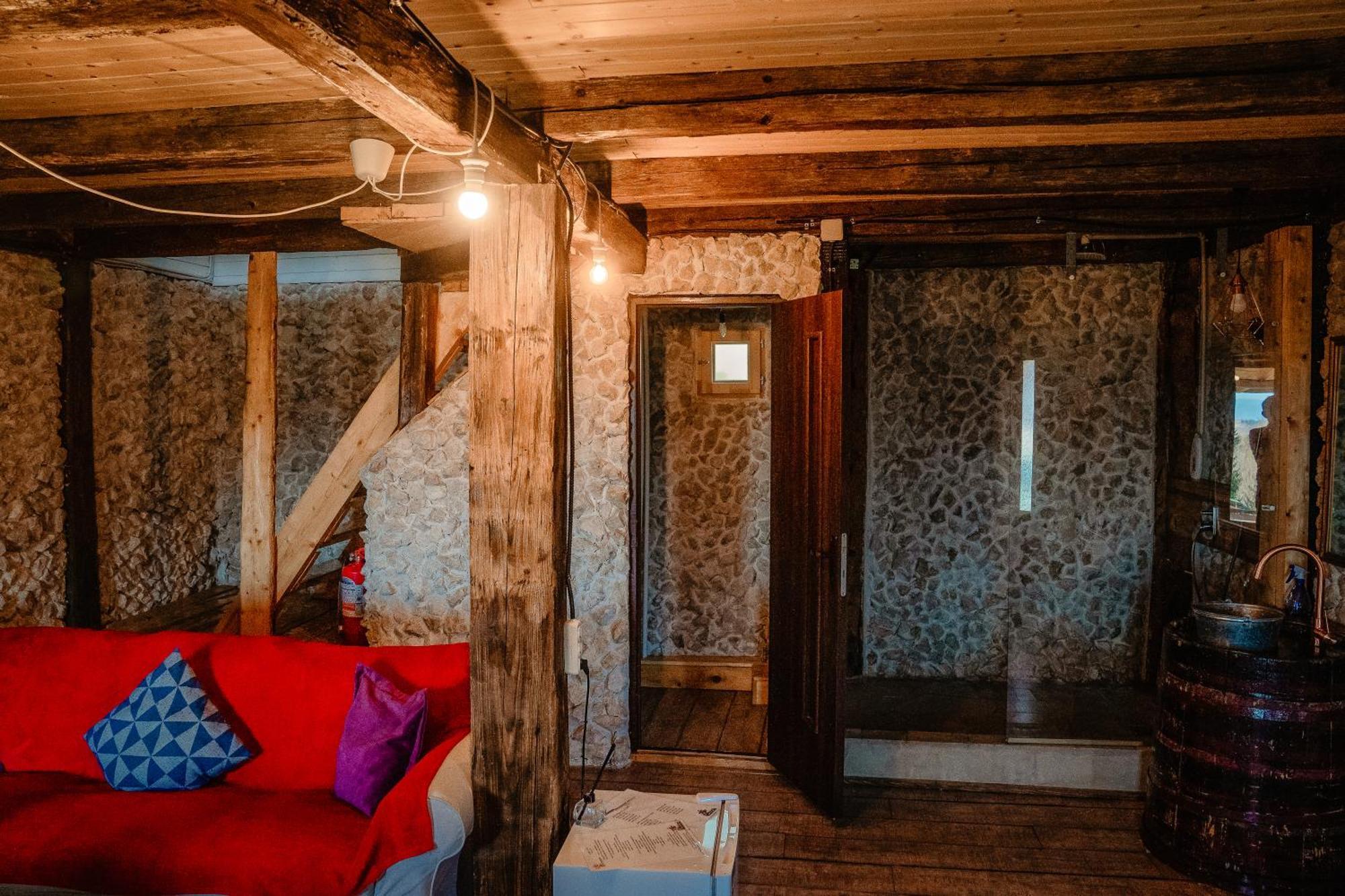 Harmonie Tree House Cotagges Trei Brazi Holiday park